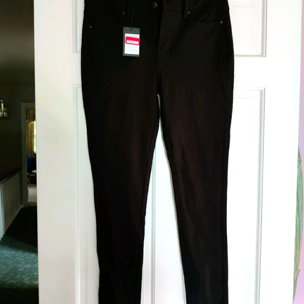 BNWT JOE'S BLACK LEGGING JEANS